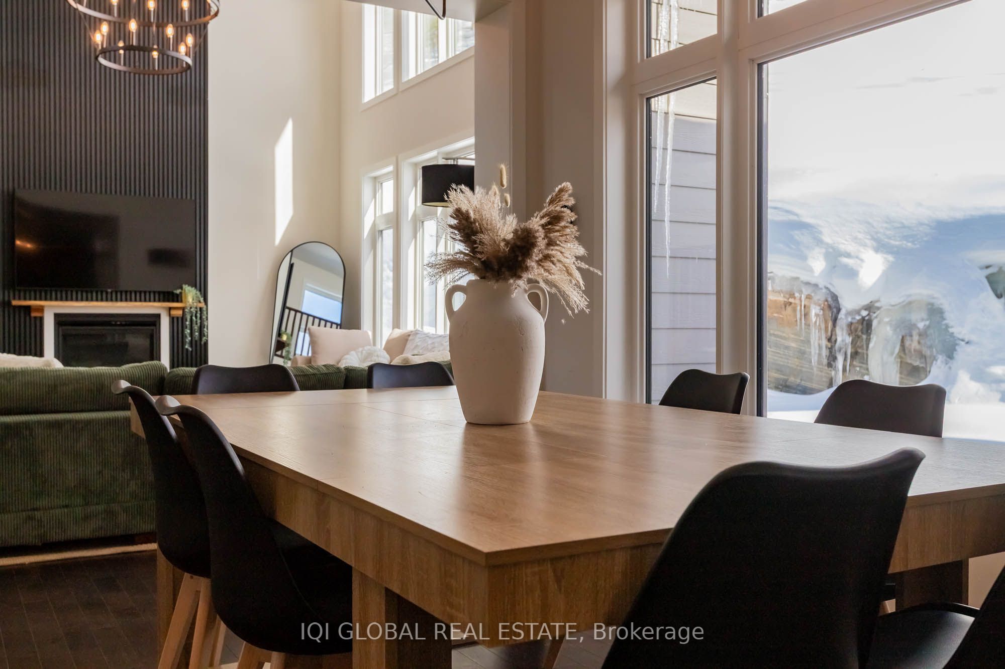 #48 - 1055 Greensview Drive Property Photo 12