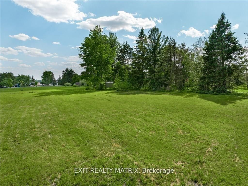 2903 Chartrand Street Property Photo