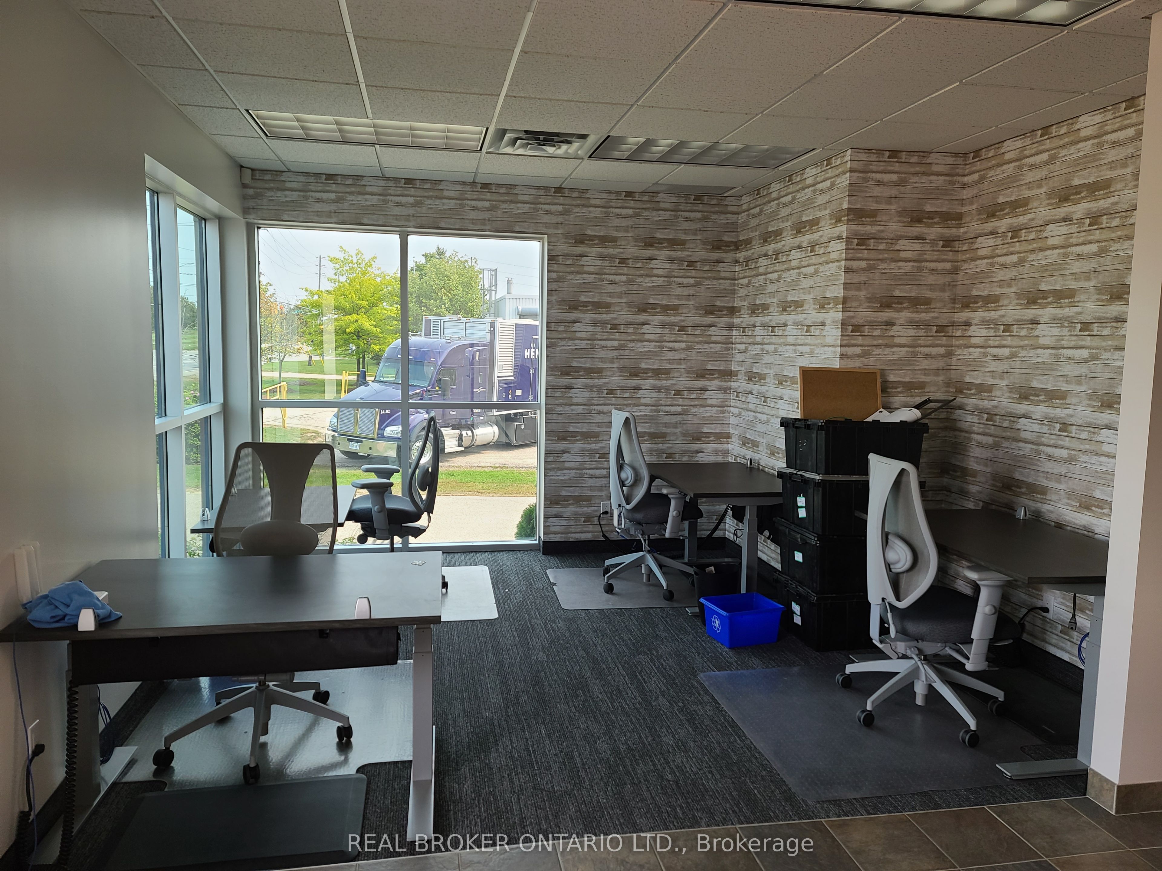 35 Cherry Blossom Road Property Photo 6