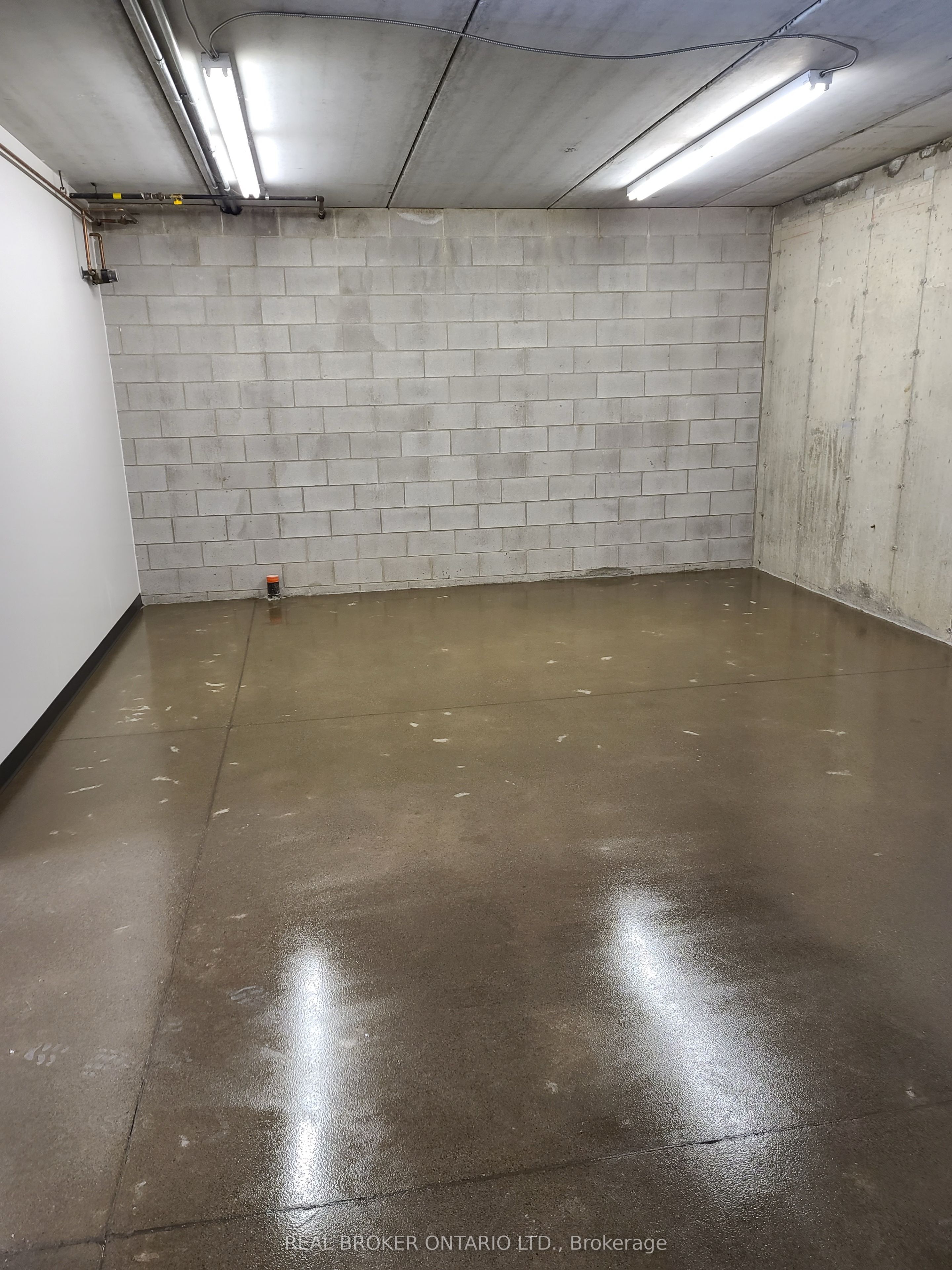 35 Cherry Blossom Road Property Photo 12