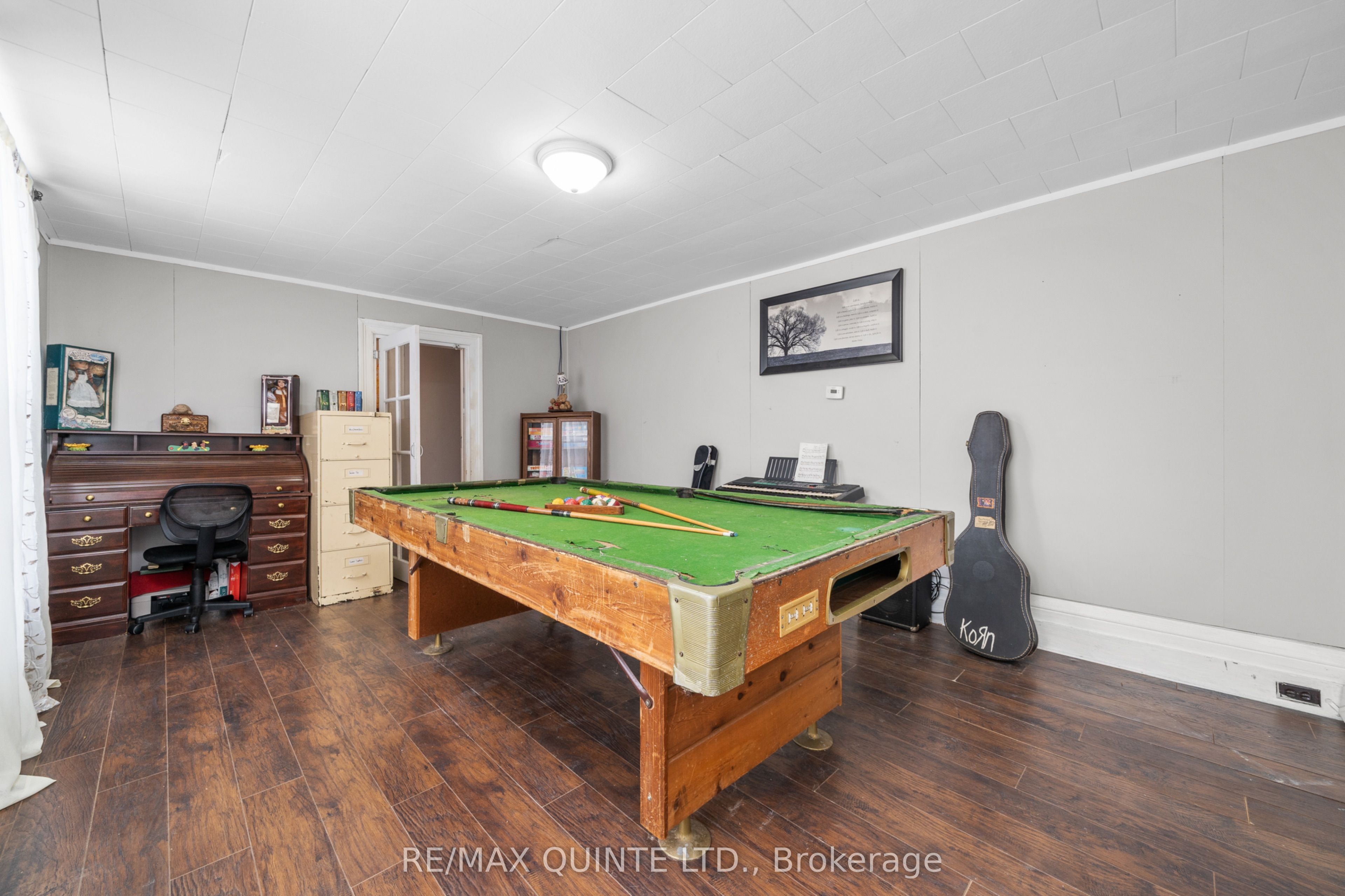 48 Young Street Property Photo 15