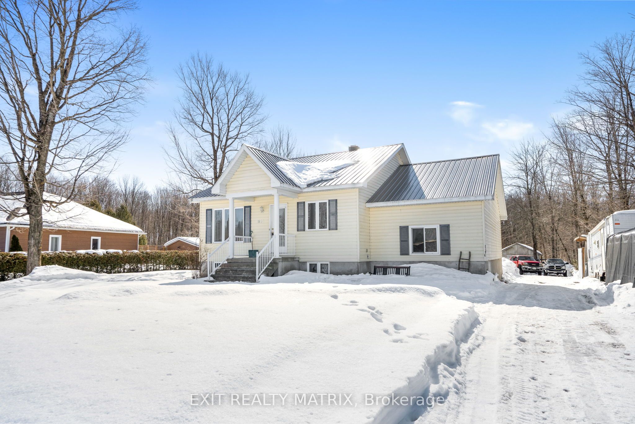 2880 Greenlane Road Property Photo 1