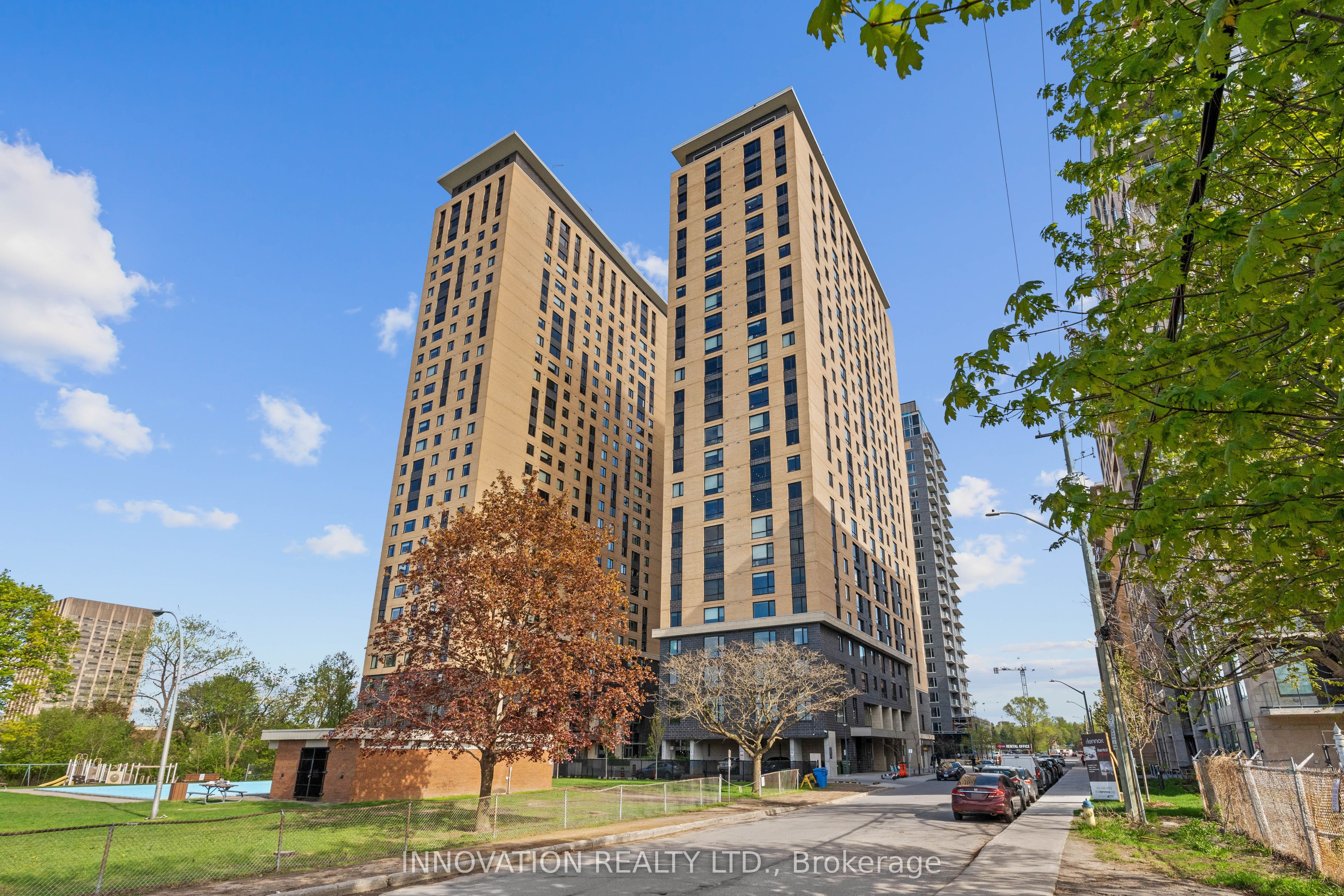 #2311 - 105 Champagne Avenue Property Photo