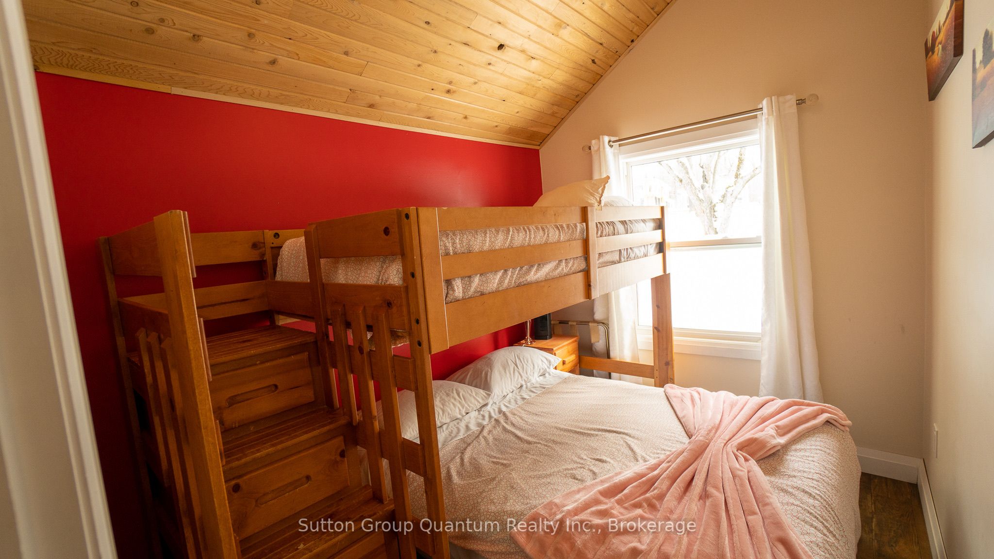 3 Woodland Lane Property Photo 15