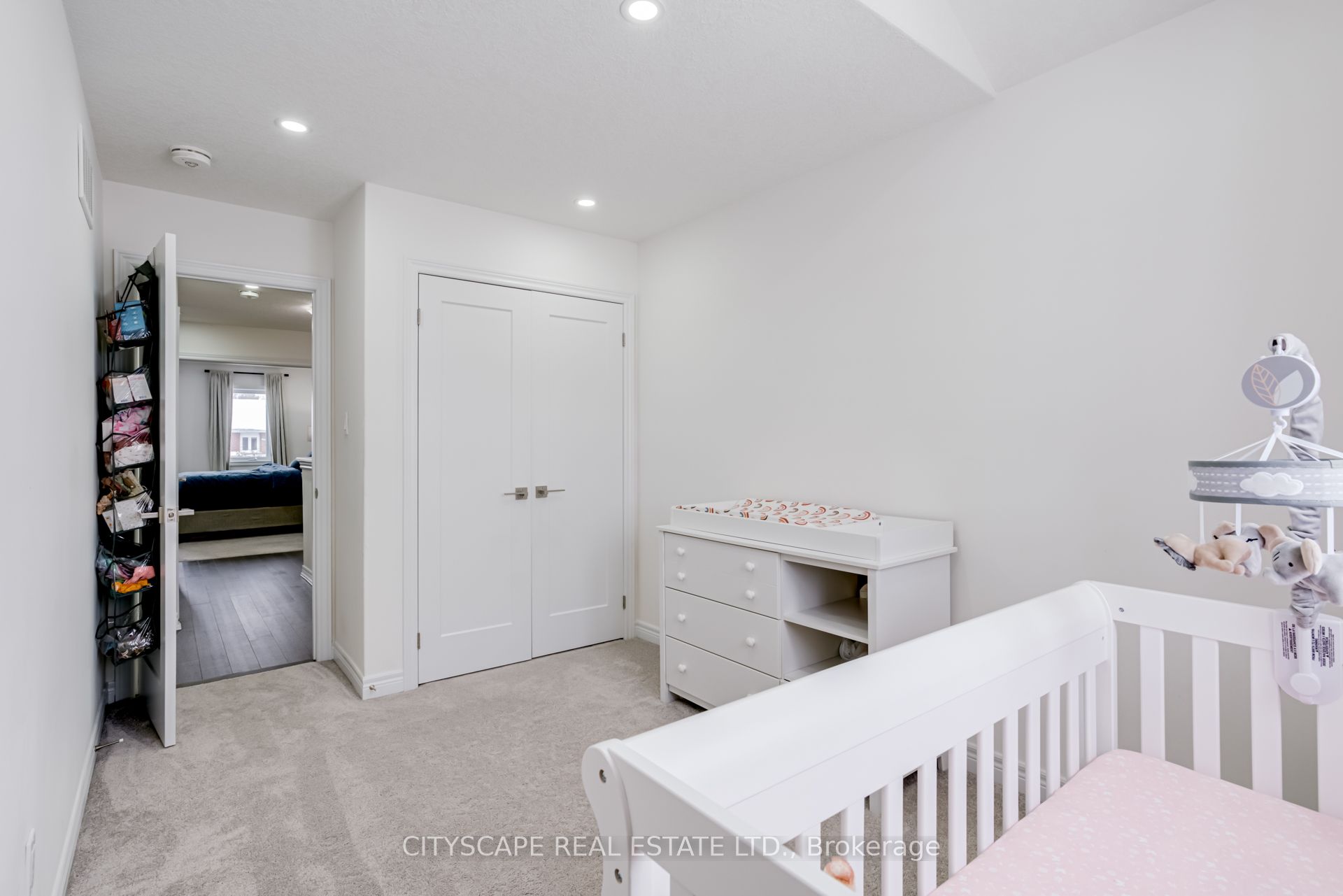 145 Stonebrook Way Property Photo 35