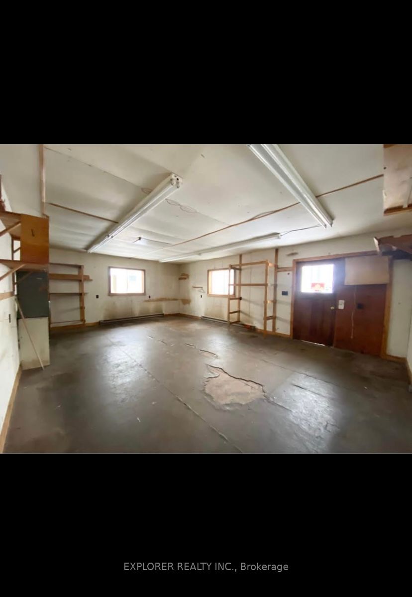 46 Victoria Ave Property Photo 3