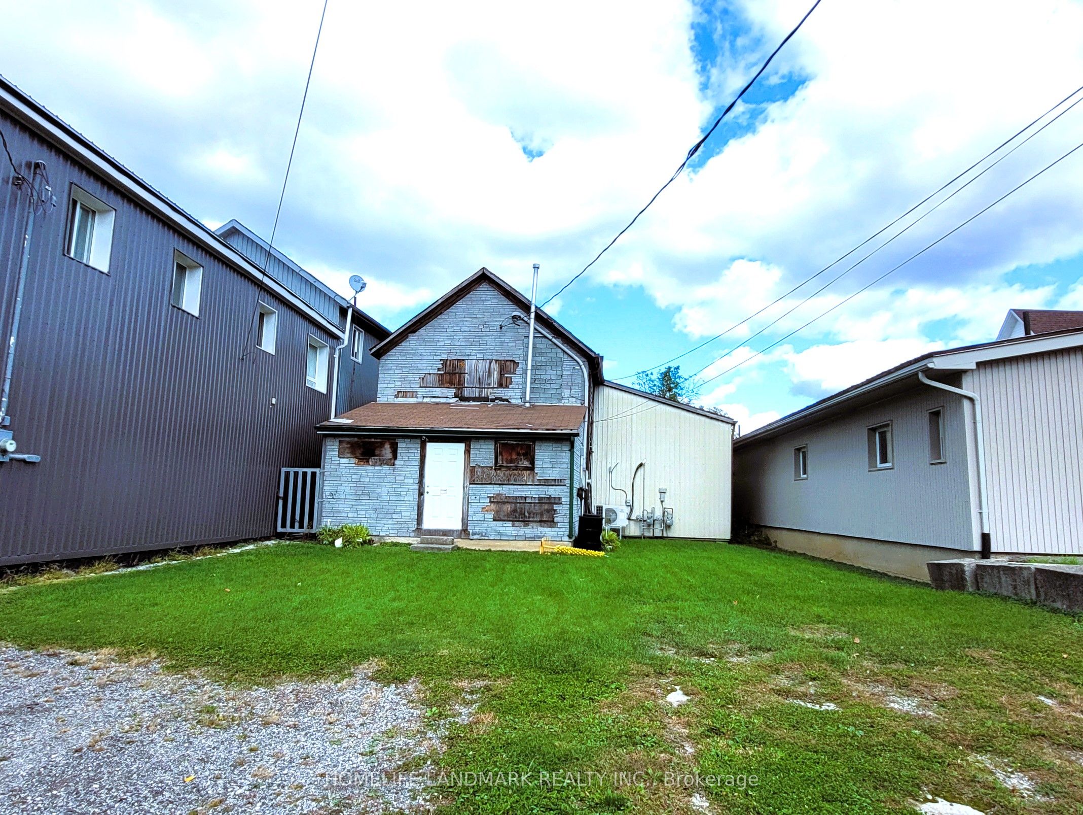 240 Furnival Road Property Photo 15