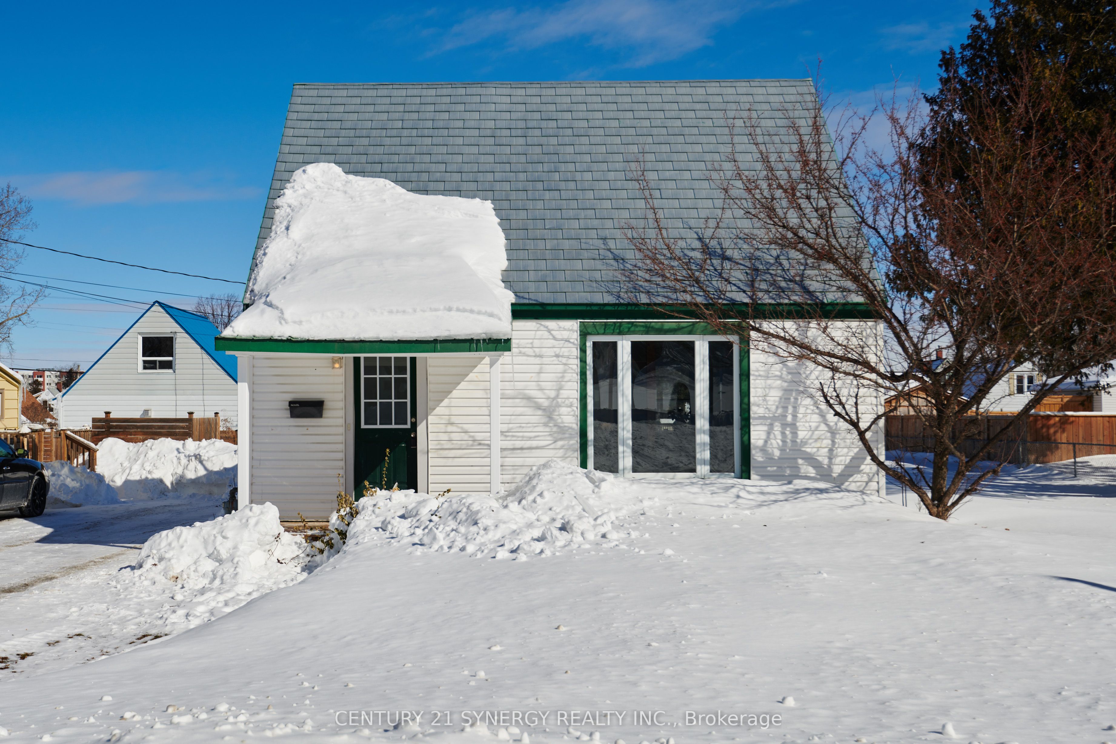 51 Jasper Avenue Property Photo