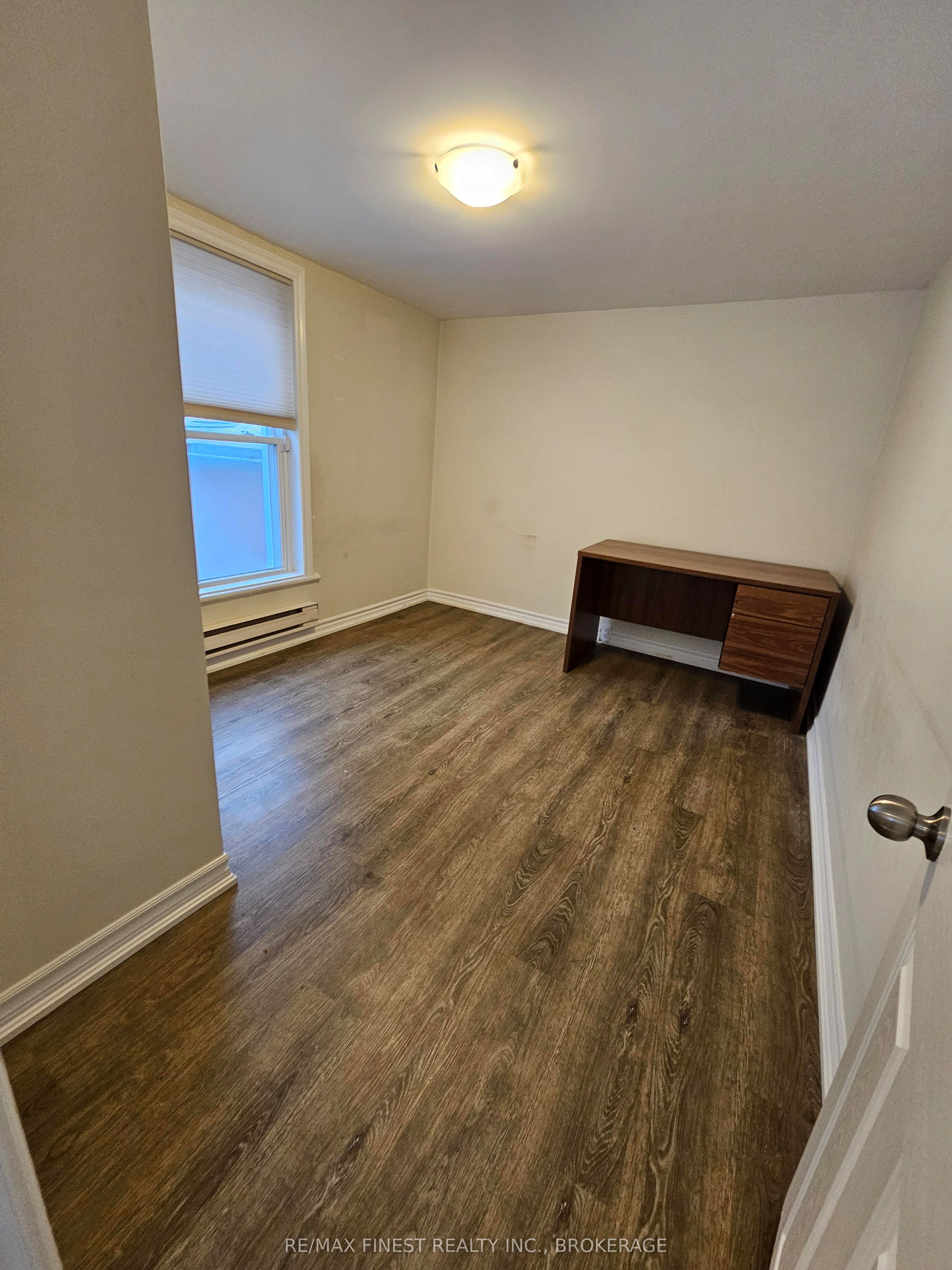219 Montreal Street Property Photo 30