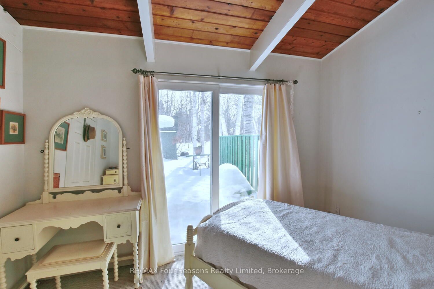 209864 Highway 26 Property Photo 29