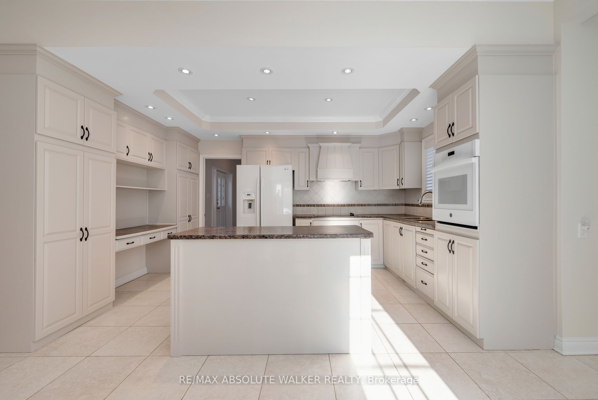 1072 Bravar Drive Property Photo 11
