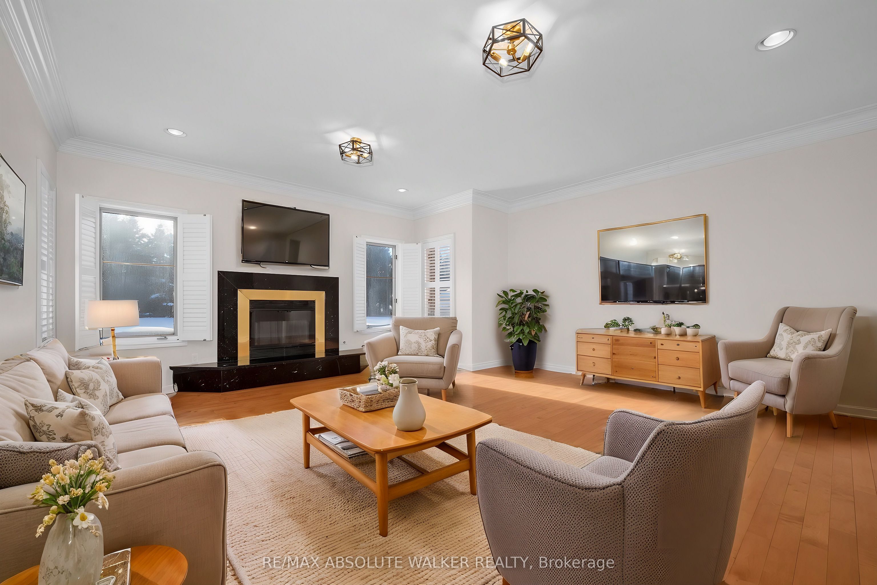 1072 Bravar Drive Property Photo 16