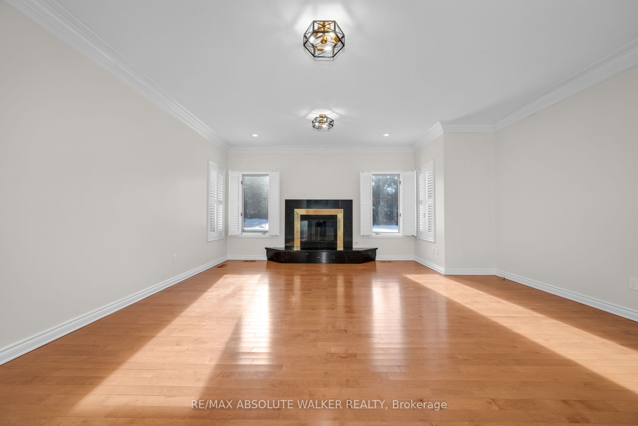 1072 Bravar Drive Property Photo 17