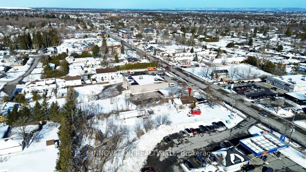 1610 Stittsville Main Street Property Photo 28