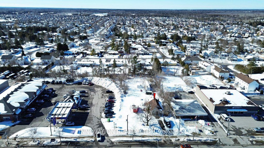 1610 Stittsville Main Street Property Photo 3