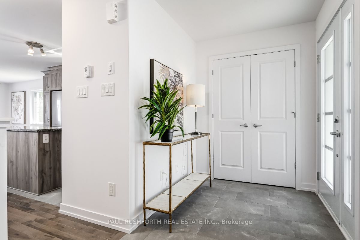 81 Darquise Street Property Photo 3