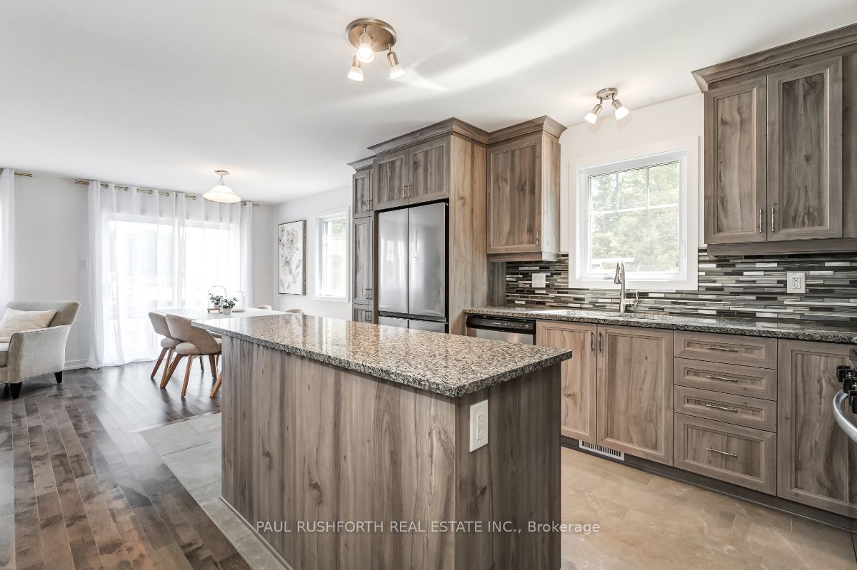 81 Darquise Street Property Photo 12