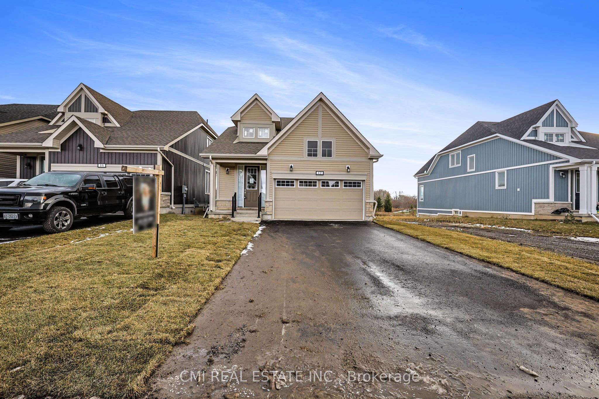 12 Oakmont Drive Property Photo
