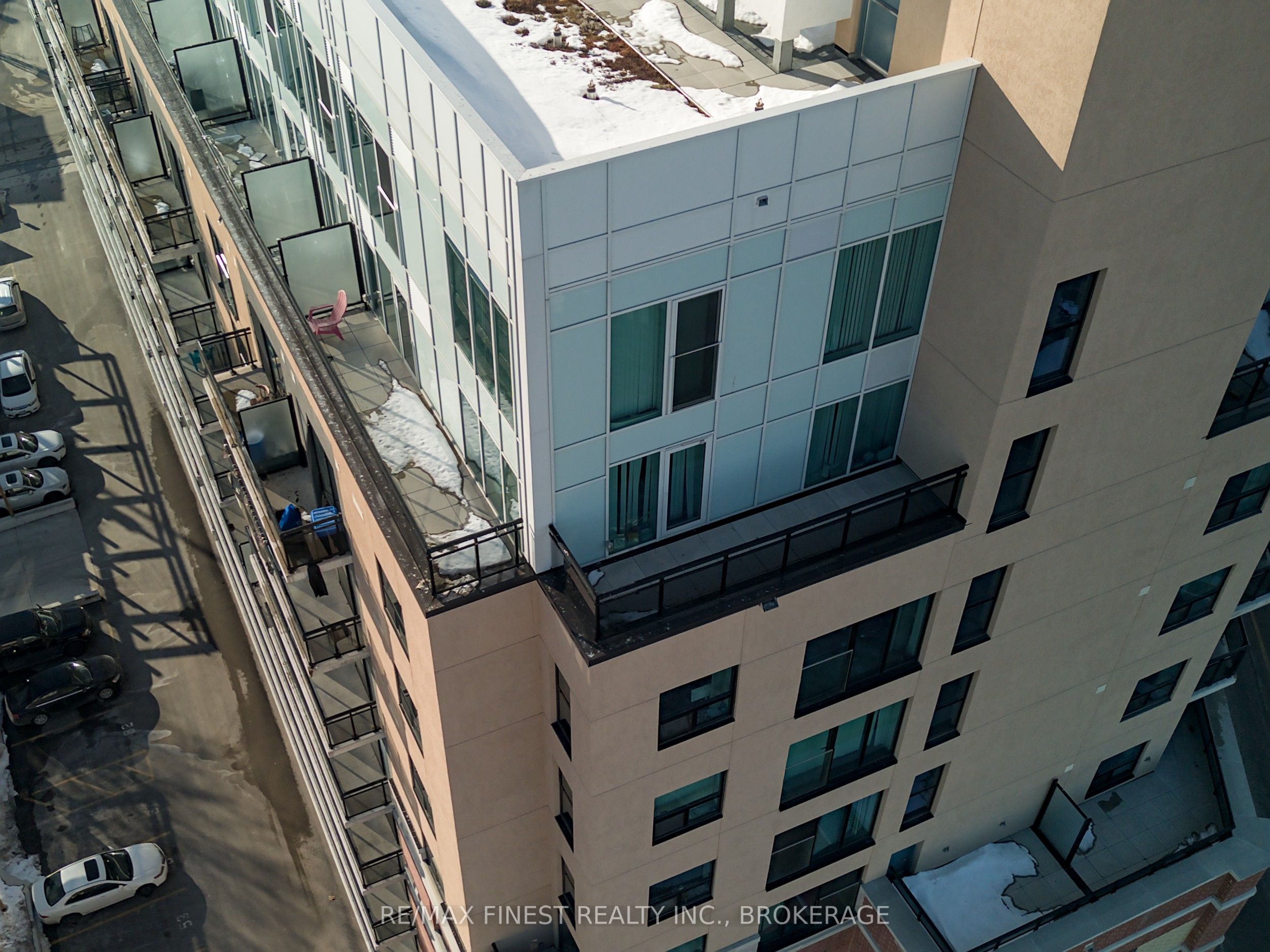 #911 - 652 Princess Street Property Photo