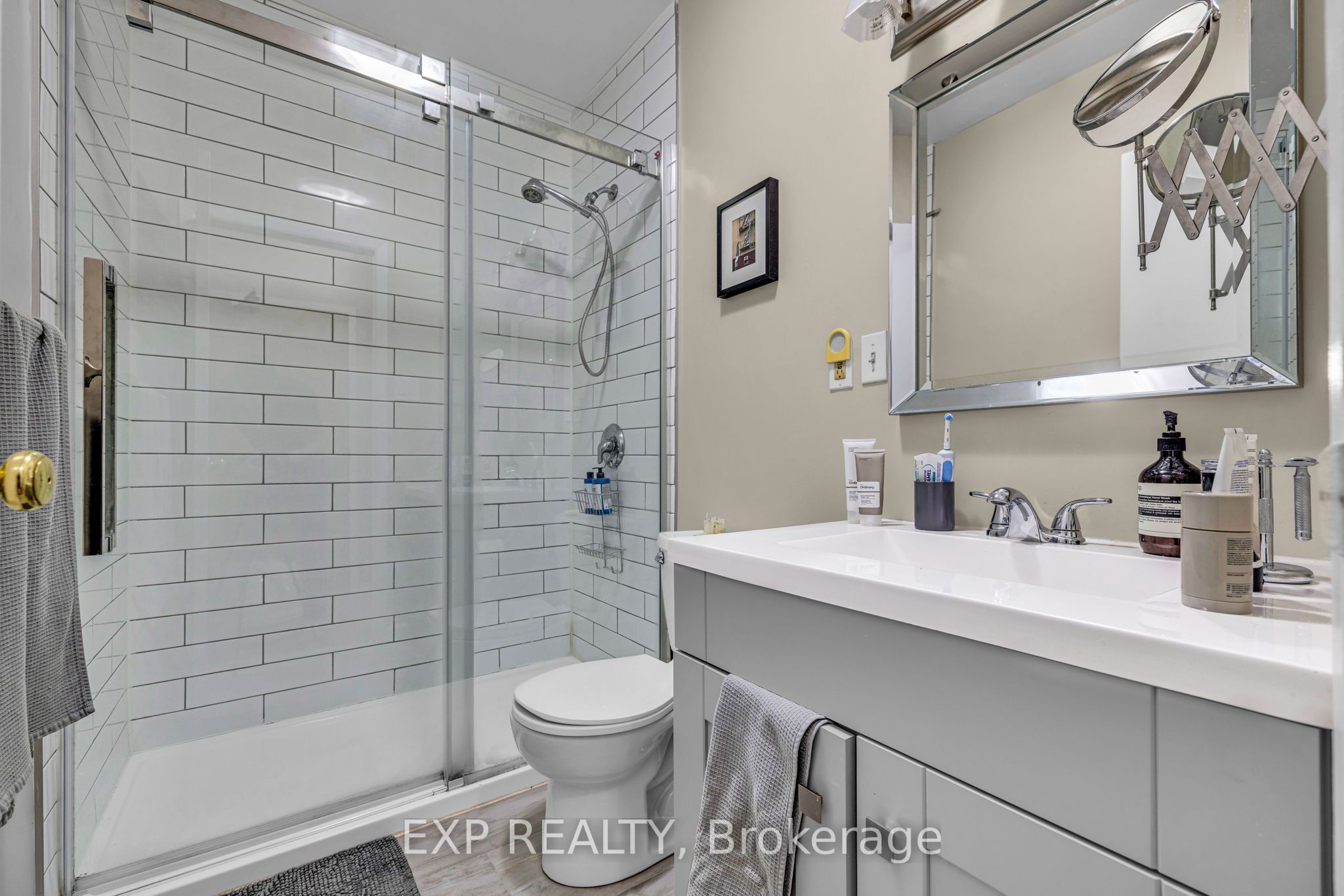 358 Winston Avenue Property Photo 12