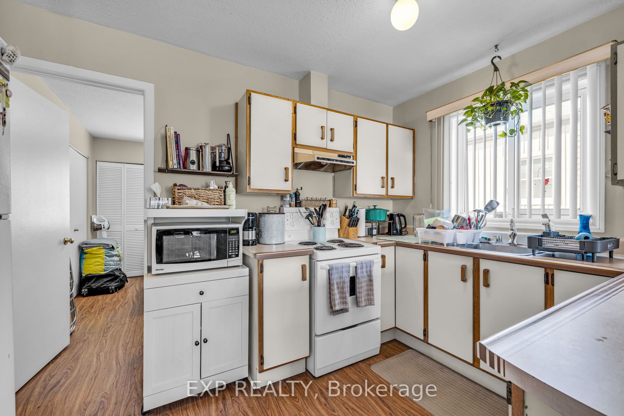 358 Winston Avenue Property Photo 24