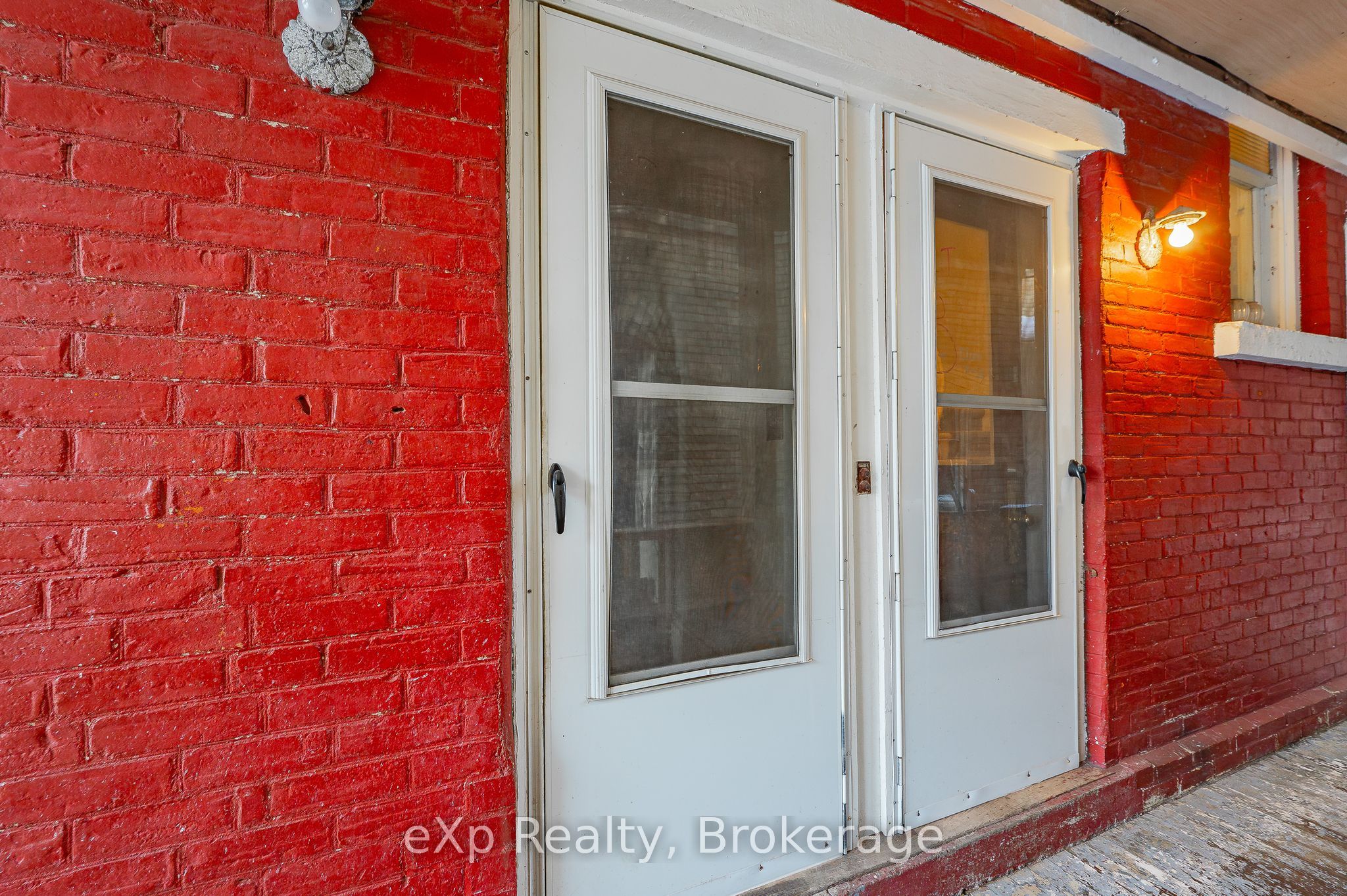 9 Cambridge Street Property Photo 8