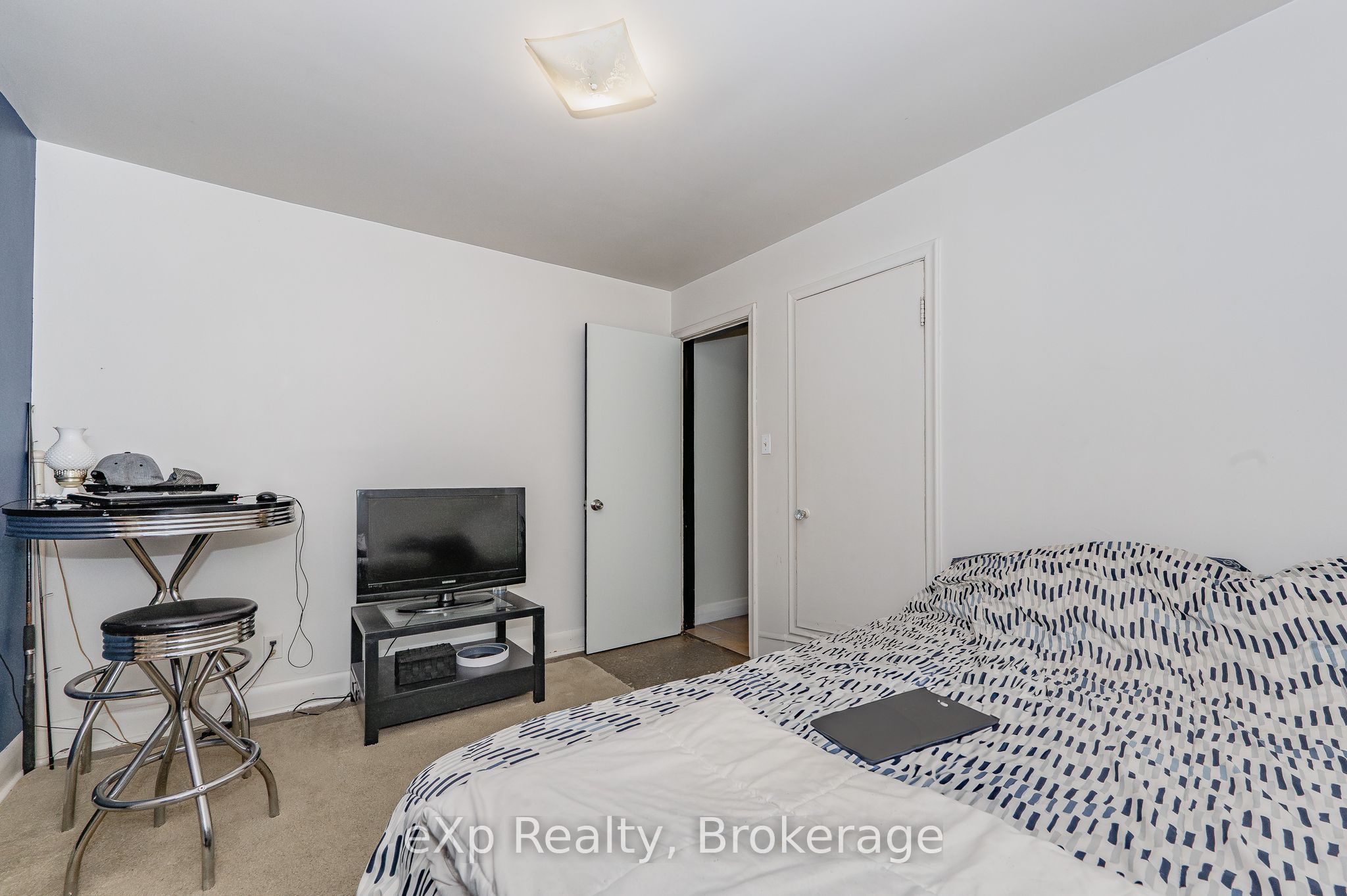 9 Cambridge Street Property Photo 15