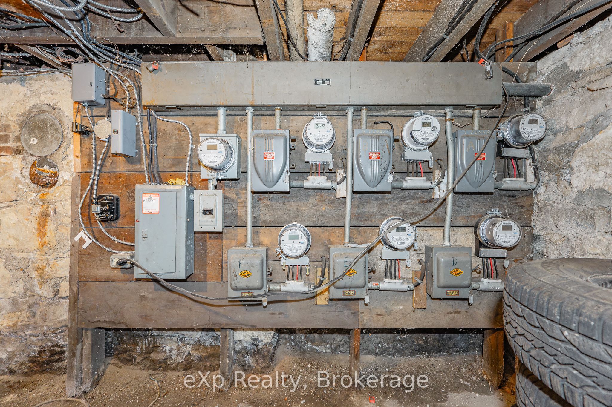 9 Cambridge Street Property Photo 38