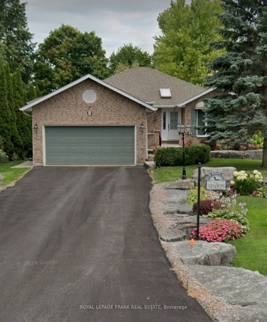 4 Olde Forest Ln Property Photo