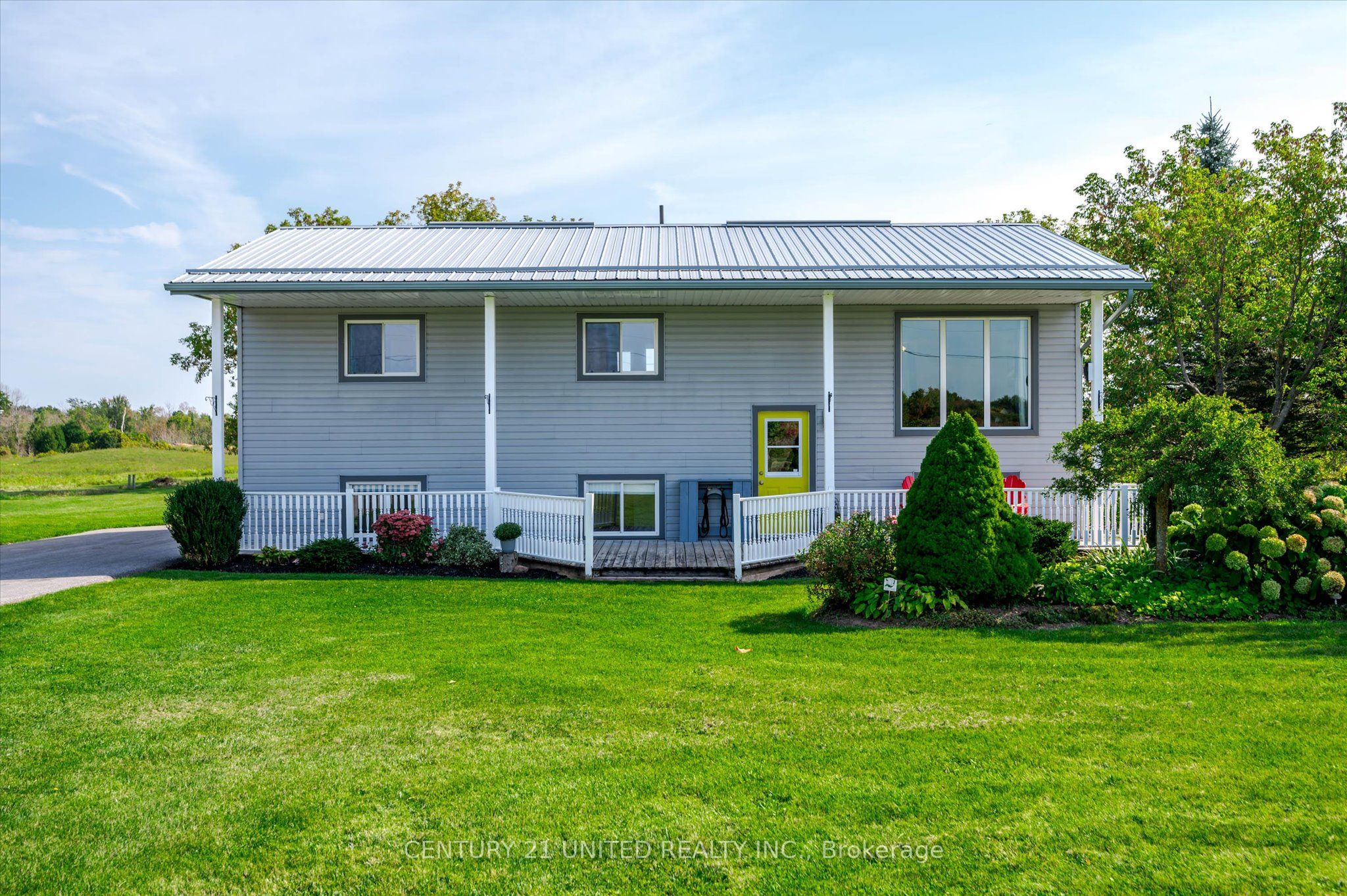 2483 Asphodel 6th Line Property Photo