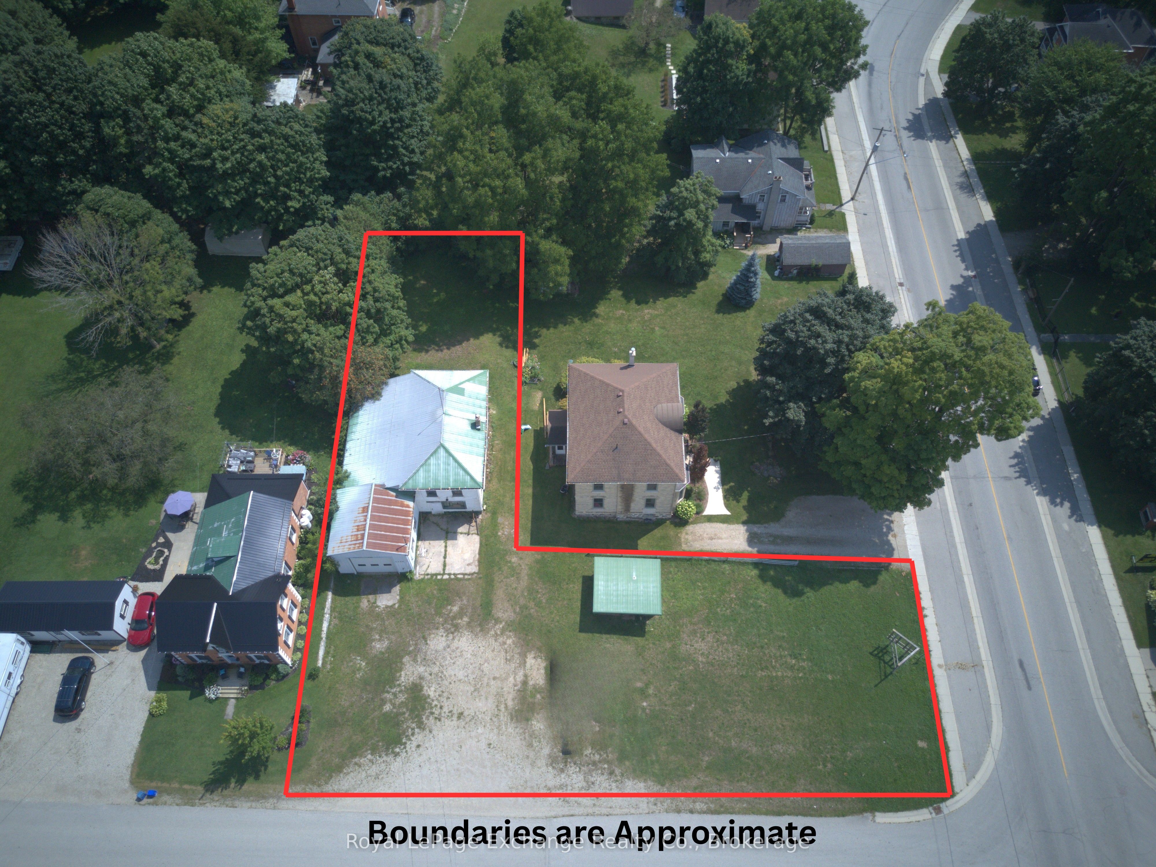 3054 Adelaide St Property Photo 2