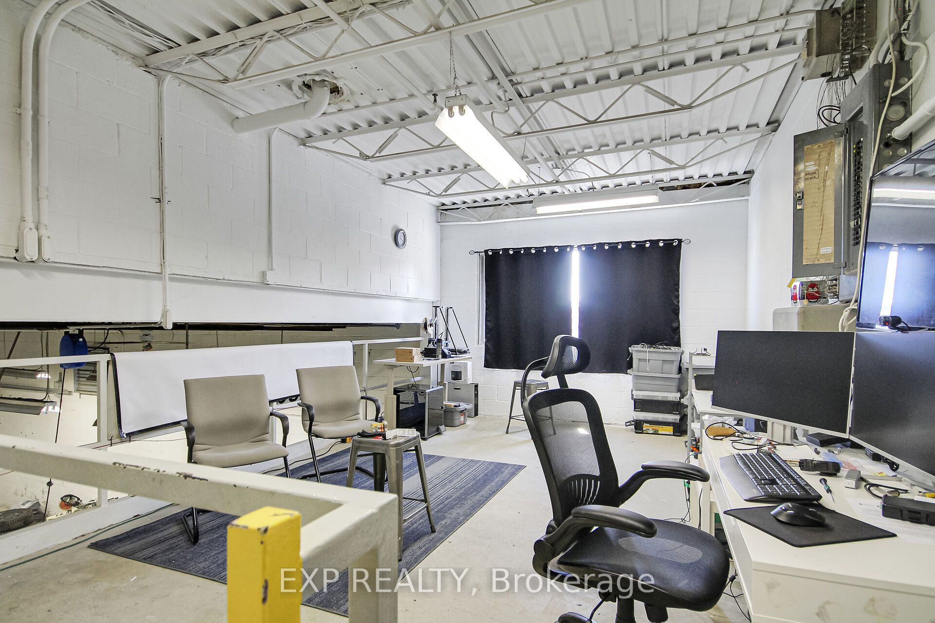 12 Maple Avenue Property Photo 14