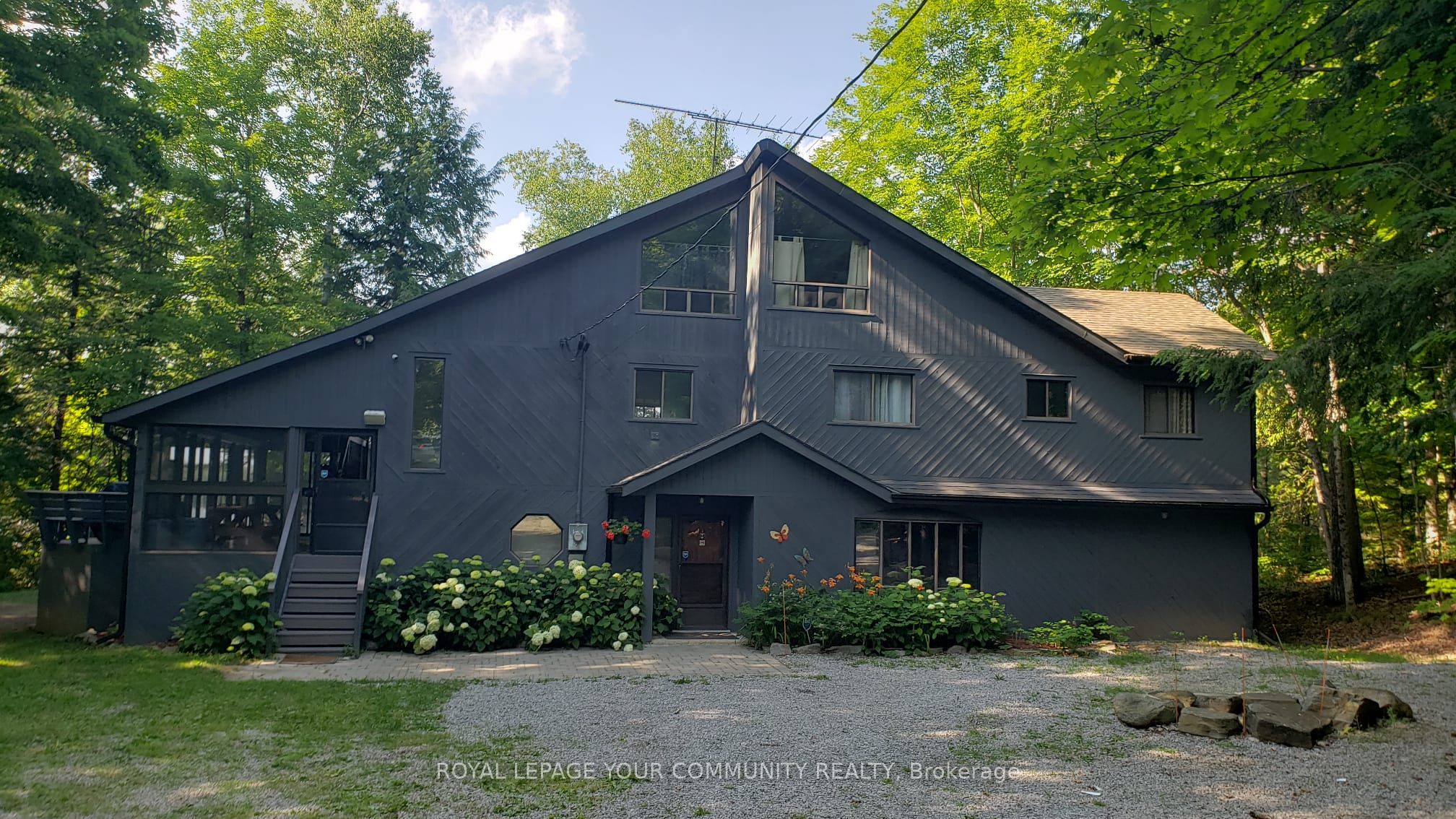2085 Crystal Lake Road Property Photo