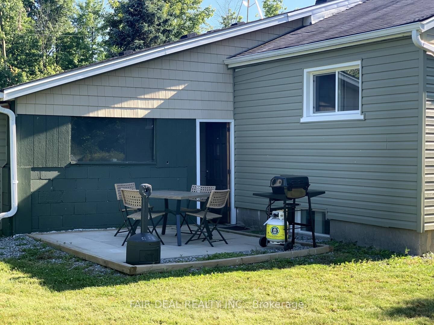 1810 Townline Road Property Photo 3