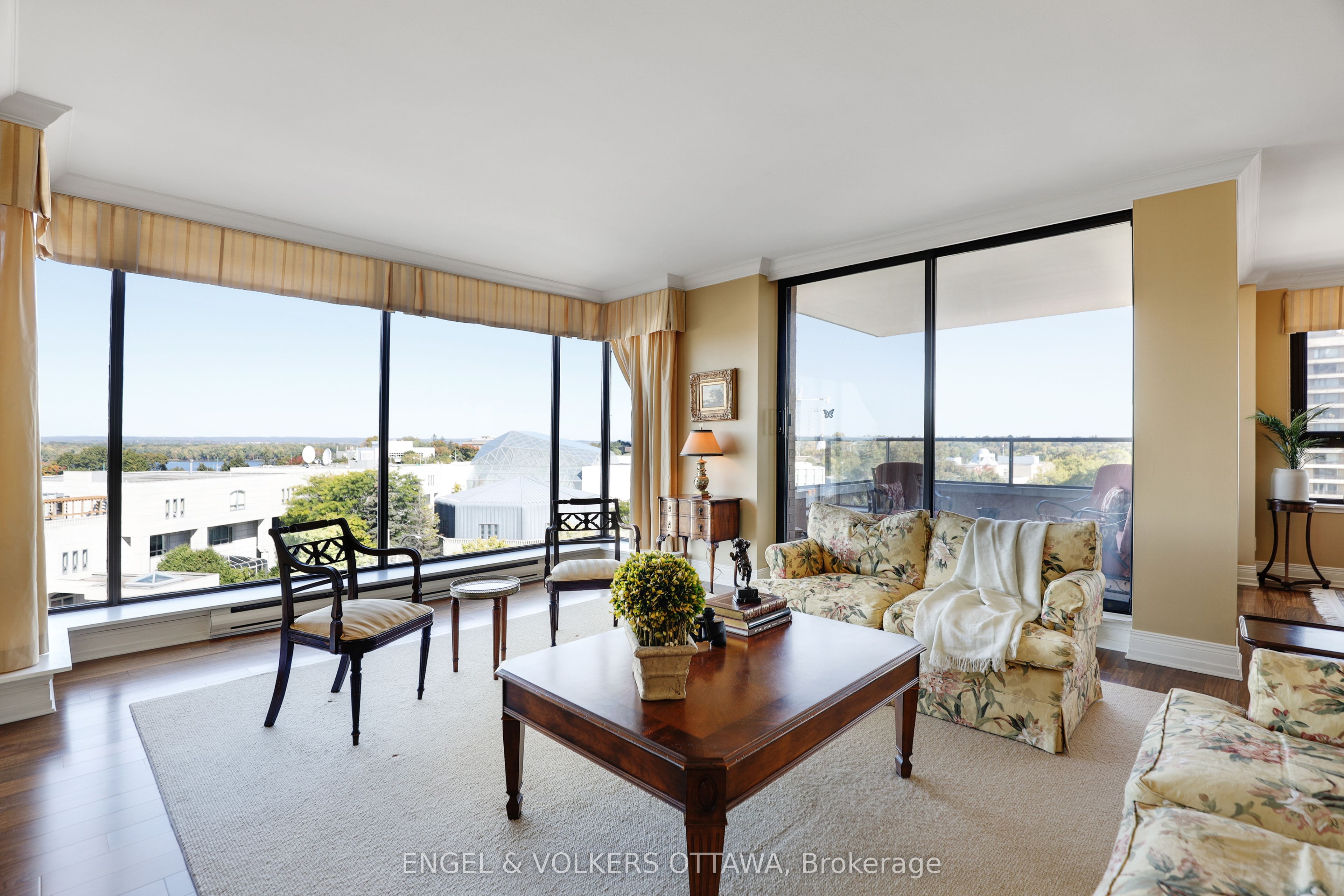 #503 - 40 Boteler Street Property Photo 9