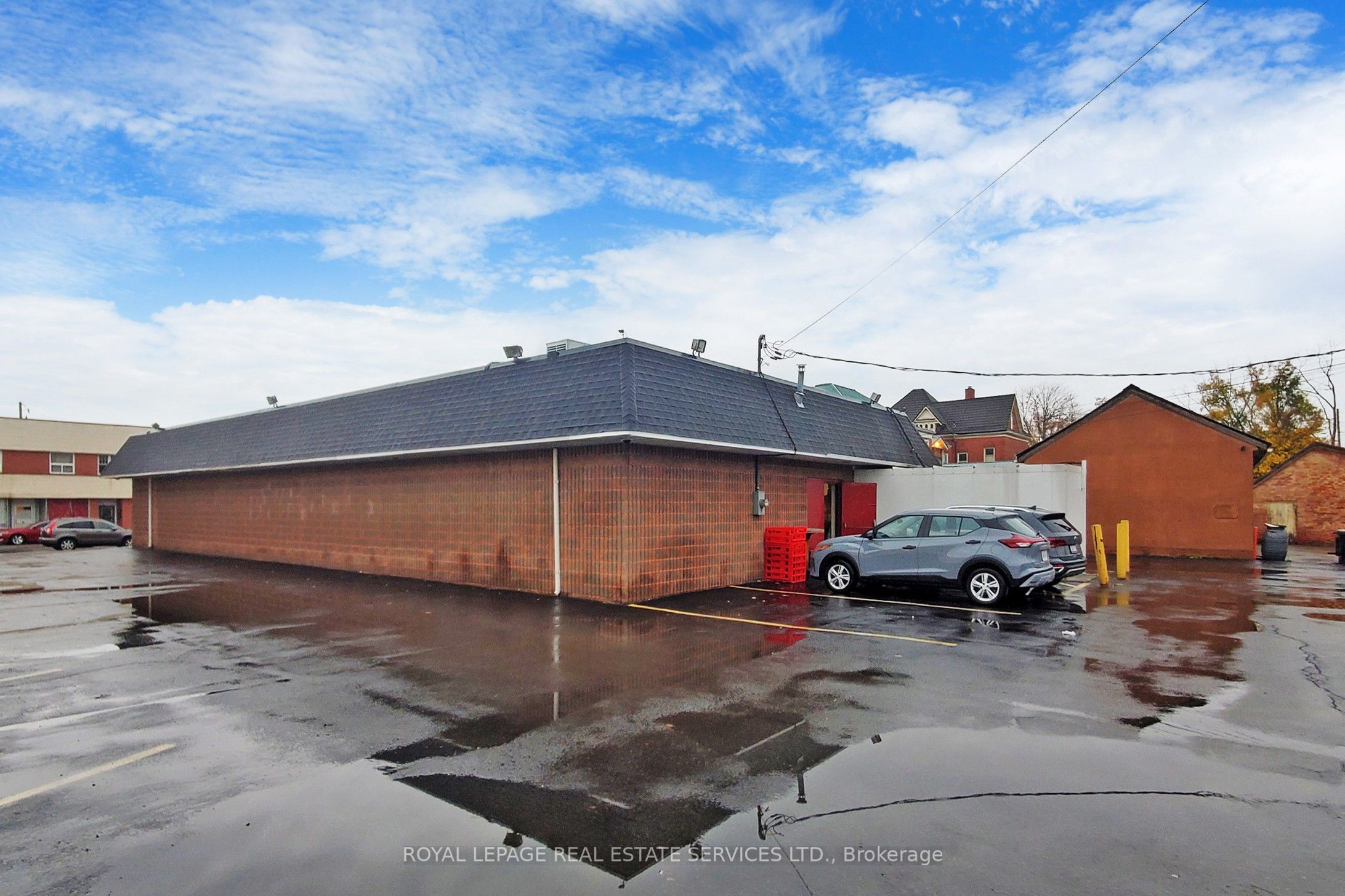 121 Lock Street Property Photo 33