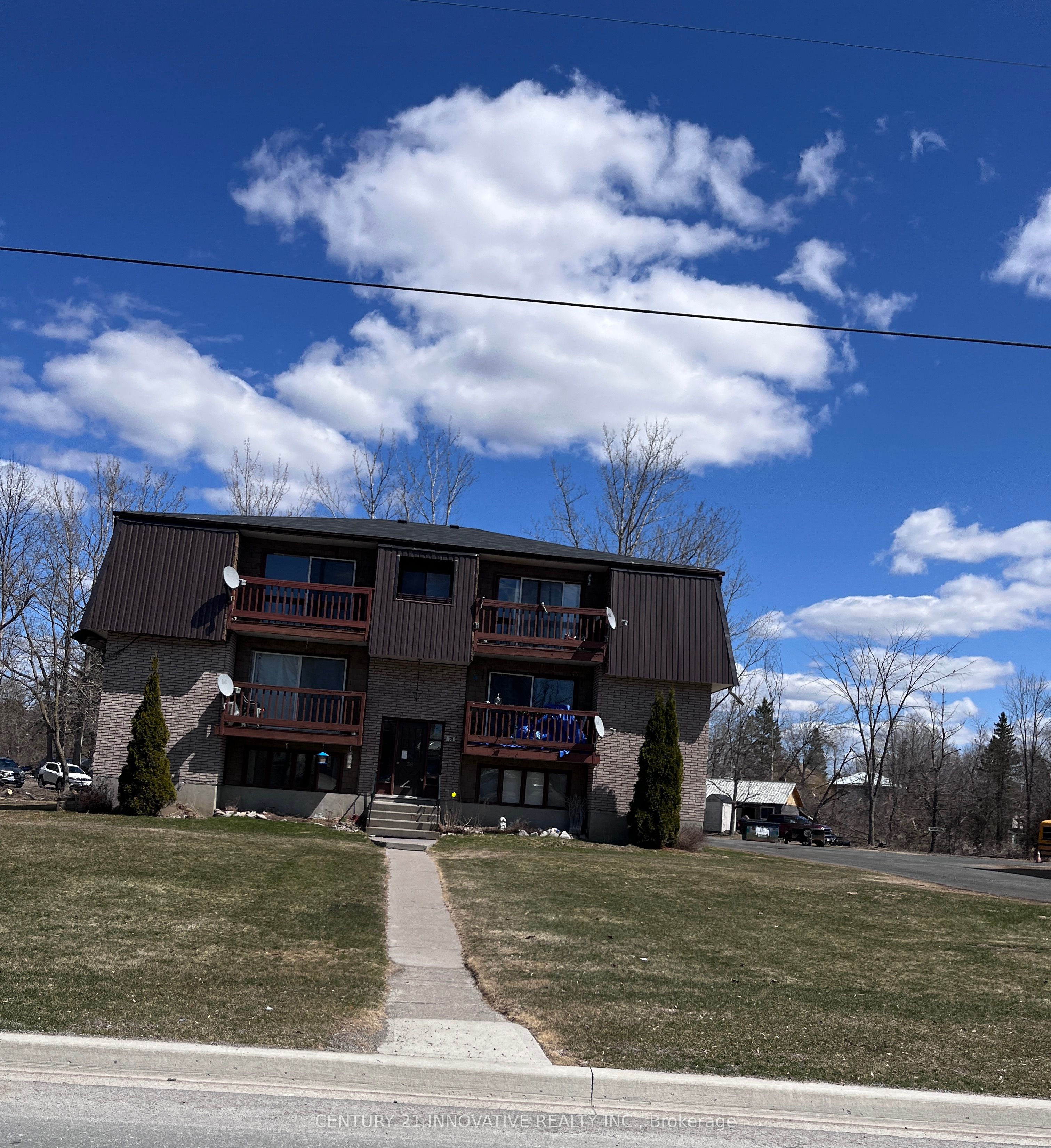15 Elm Street Property Photo 2