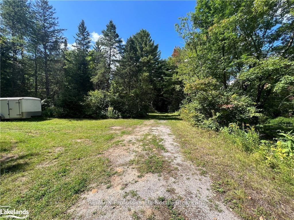 304 Old North Road Property Photo 7