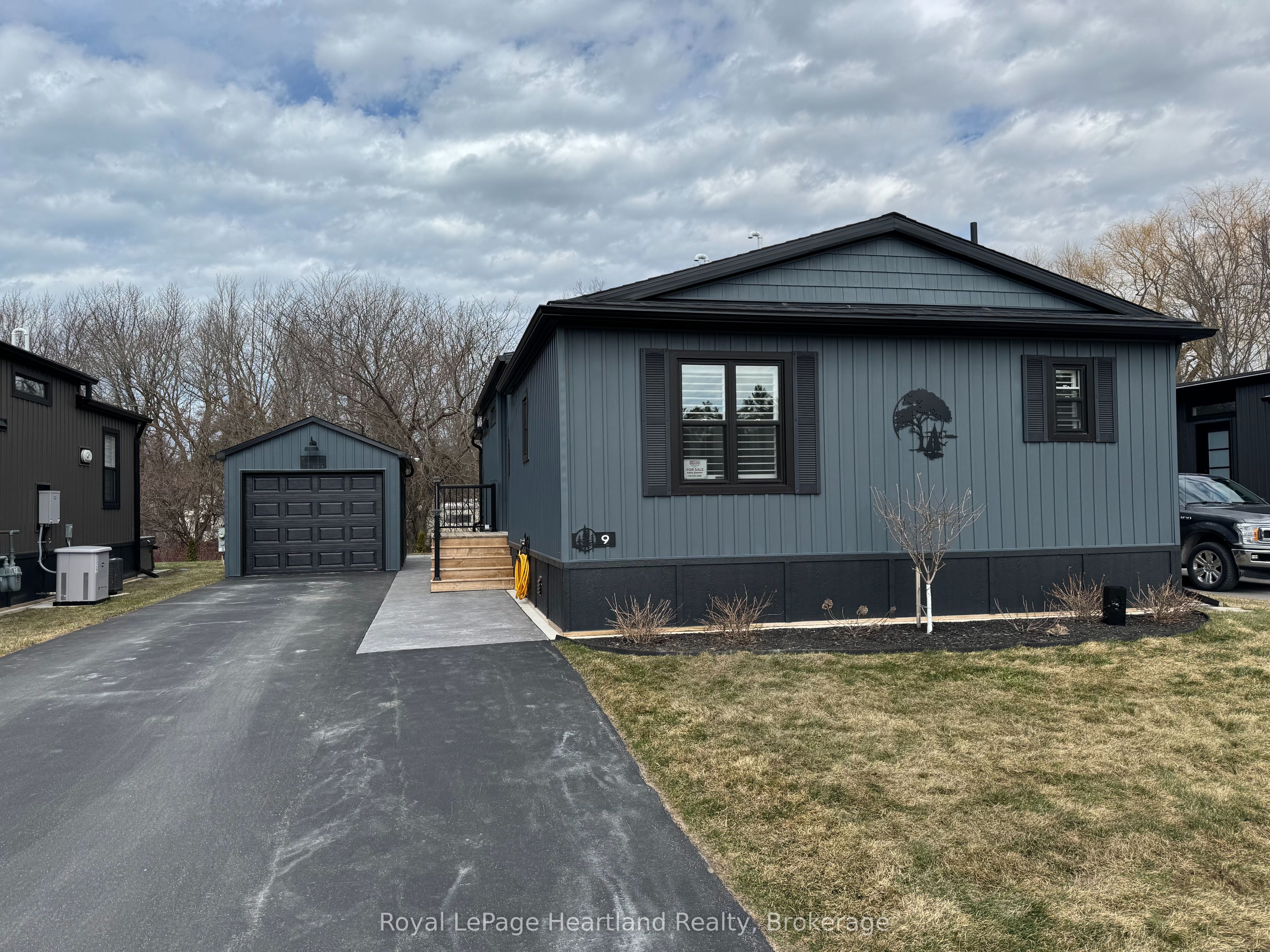 #9 - 77683 Bluewater Highway Property Photo
