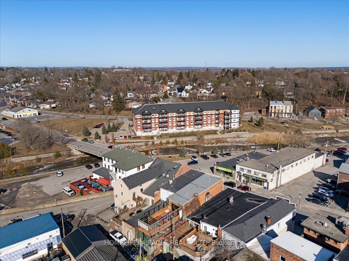 20 Ontario Street Property Photo 9