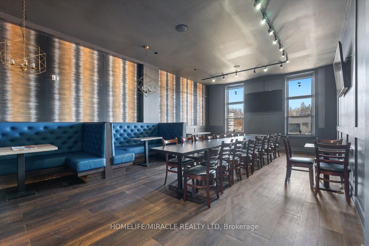 20 Ontario Street Property Photo 10