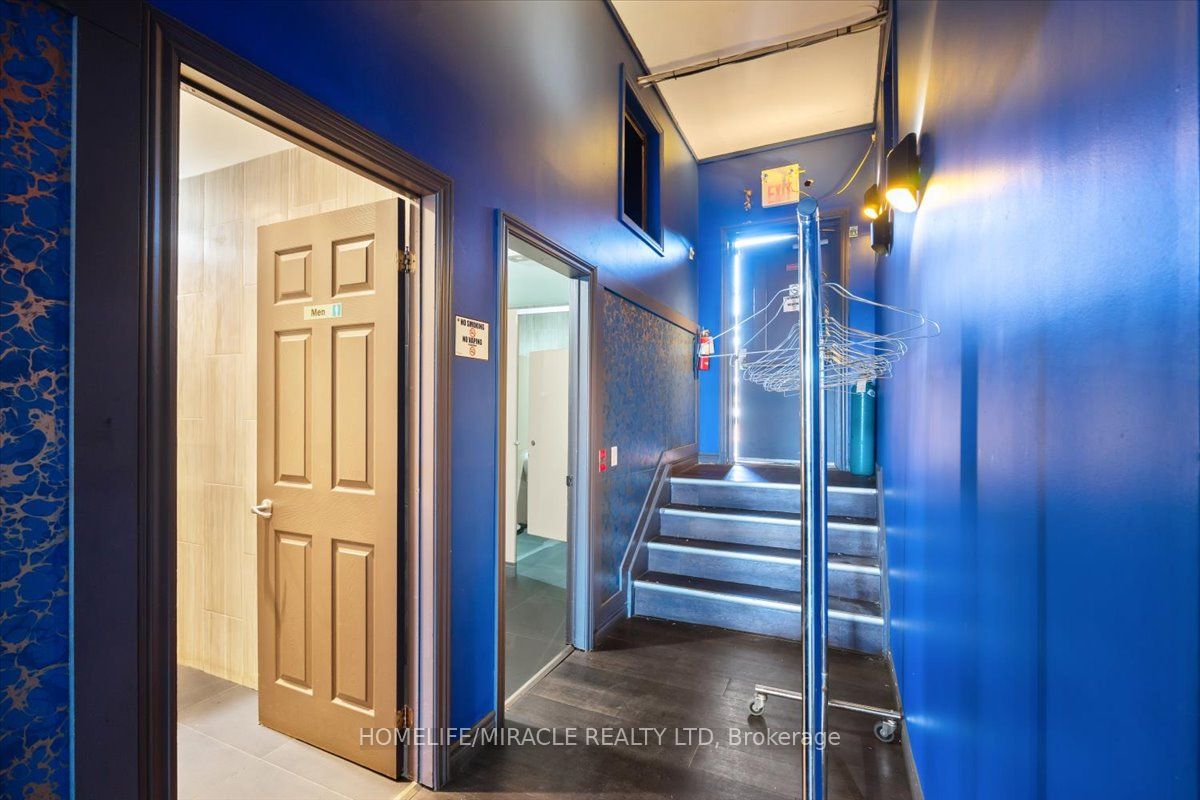 20 Ontario Street Property Photo 20