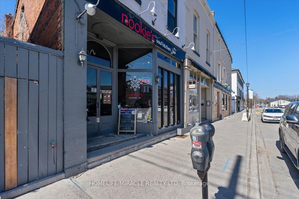 20 Ontario Street Property Photo 21
