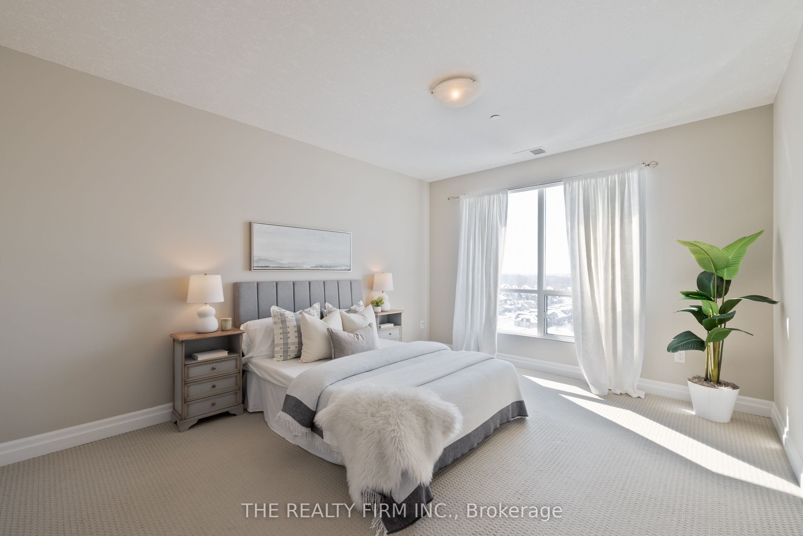 #1011 - 240 Villagewalk Boulevard Property Photo 18