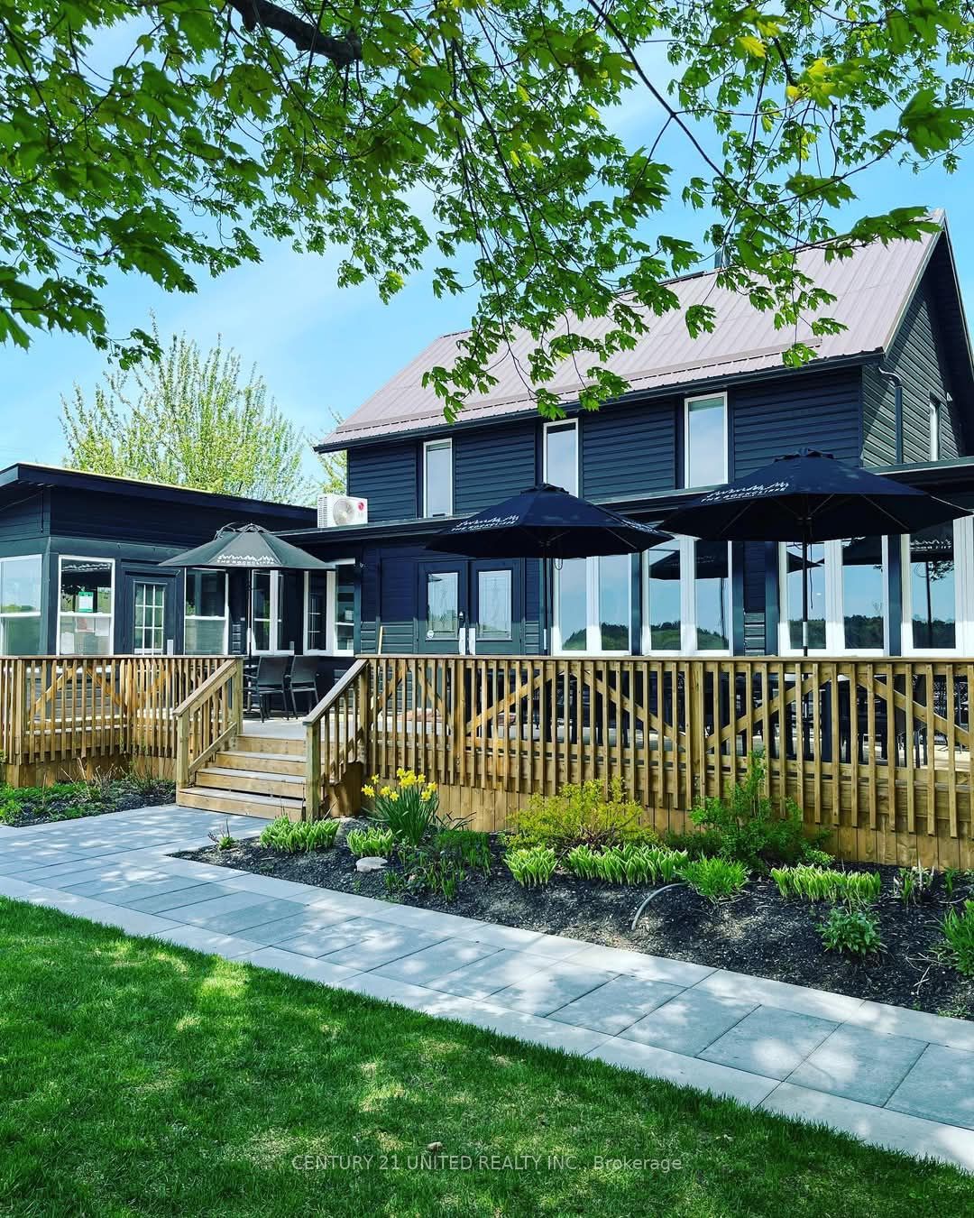 1014 Lois Lane Property Photo 10