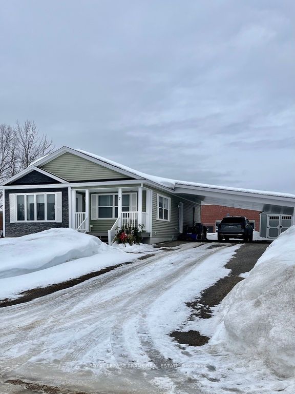 7 Williams Dr Property Photo