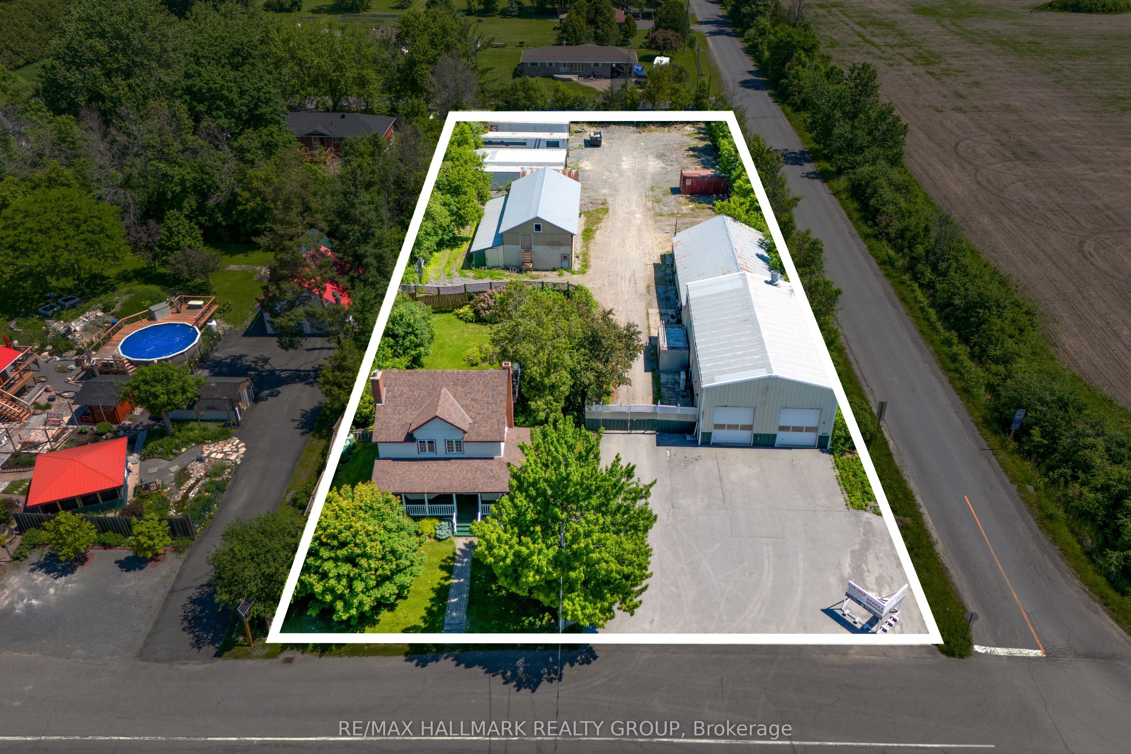 6804-06 Harbour Street Property Photo 2