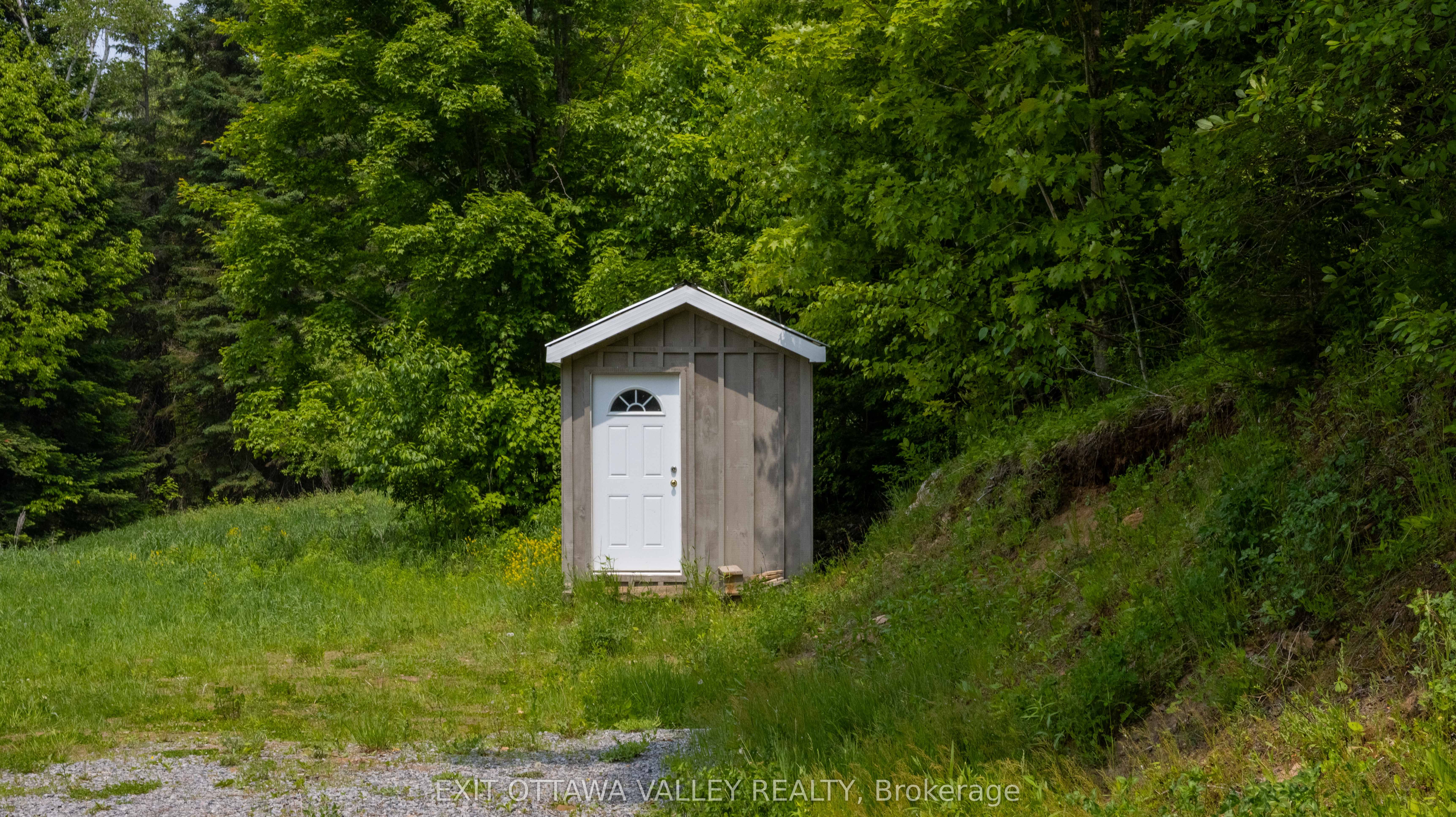 117 Craigmont Road Property Photo 21