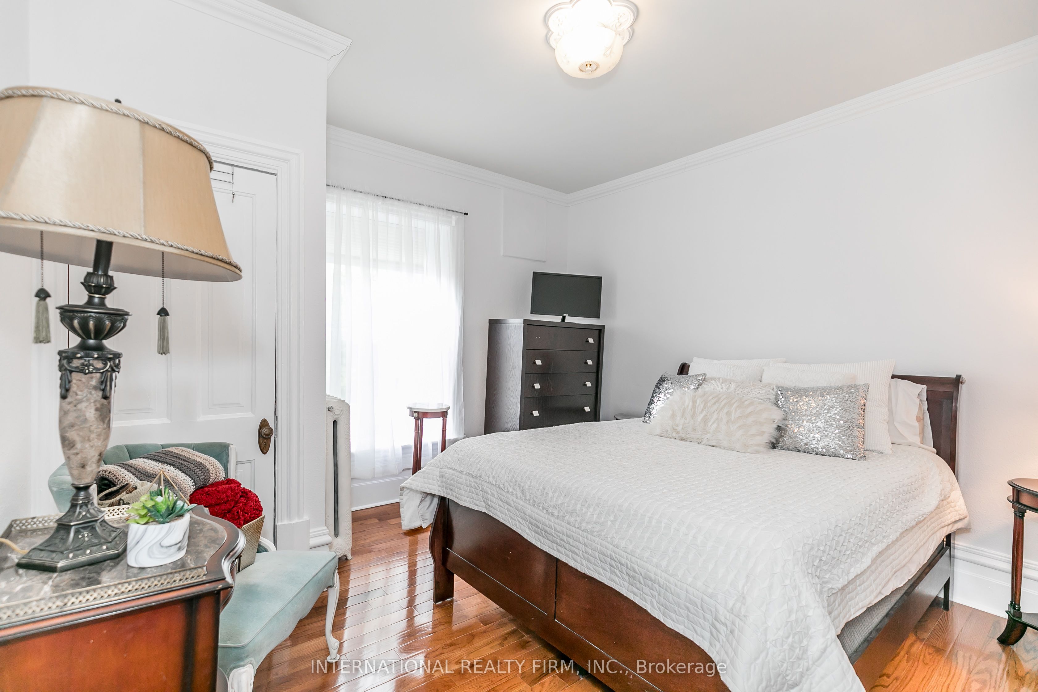 261 Smith Street Property Photo 23