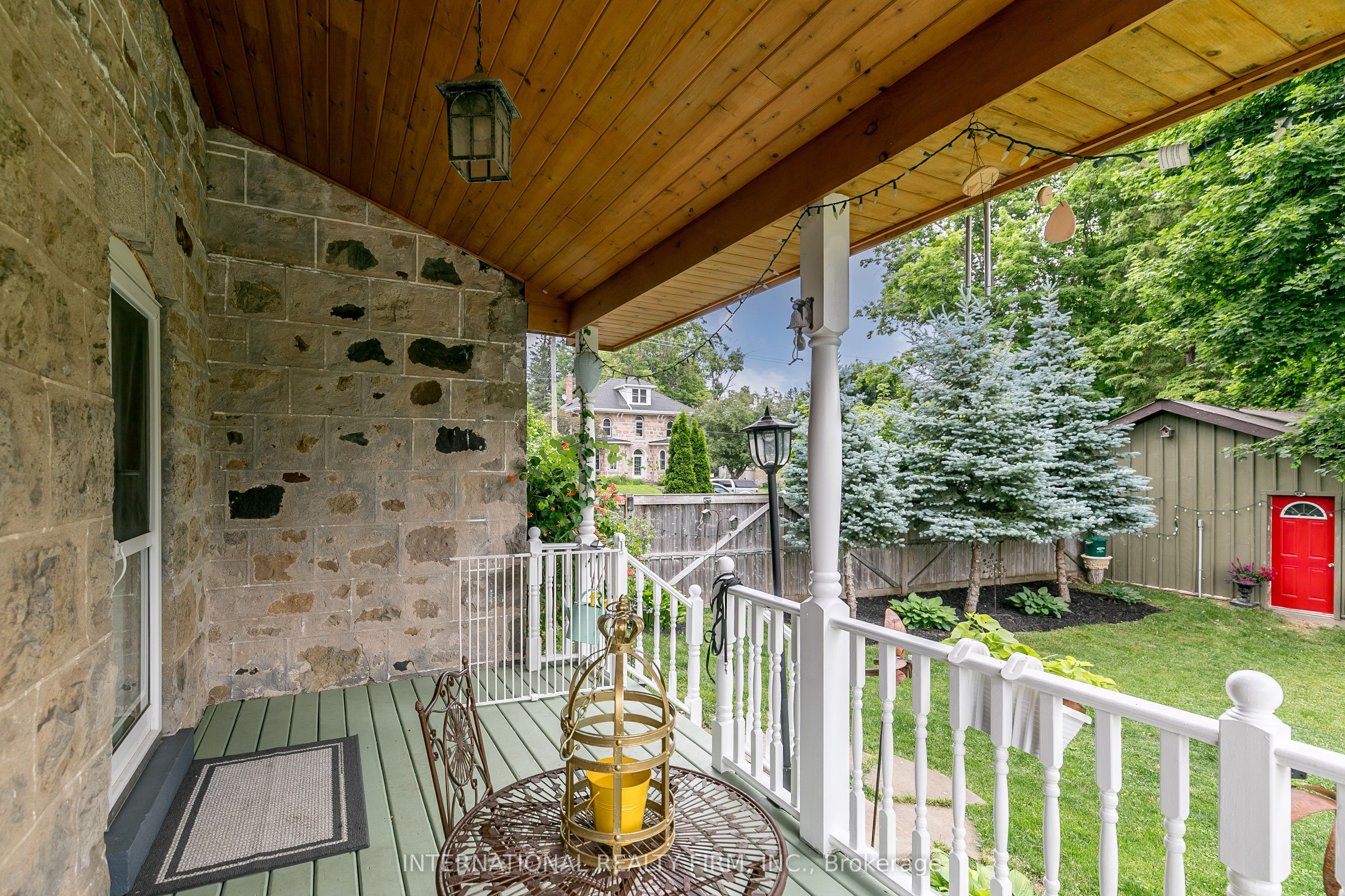 261 Smith Street Property Photo 27